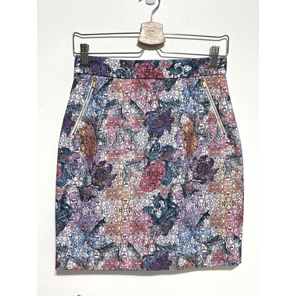 H&M Multicolor Floral Mini Pencil Skirt Sz 8 Stretch